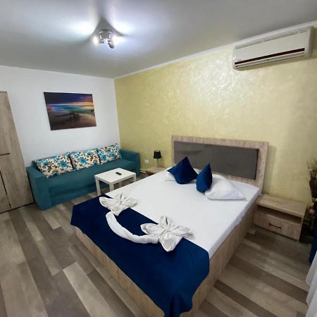 Casa Sea Breeze Hotel Năvodari Buitenkant foto